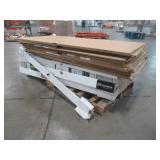 WHOLESALE MIXED PALLET OF SCREEN DOOR INSERTS AND DOORS!