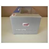 1/18 SCALE DIE-CAST - ANSON COLLECTIBLES 2002 ESCALADE. NEW IN BOX. GREAT PIECE - SEE PICTURES.