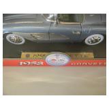 1/18 SCALE DIE-CAST - MOTOR MAX 1958 CHEVY CORVETTE. NEW IN BOX. GREAT PIECE - SEE PICTURES.