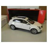 1/18 SCALE DIE-CAST - KYOSHO CADILLAC SRX CROSSOVER. NEW IN BOX. GREAT PIECE - SEE PICTURES.