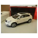 1/18 SCALE DIE-CAST - KYOSHO CADILLAC SRX CROSSOVER. NEW IN BOX. GREAT PIECE - SEE PICTURES.