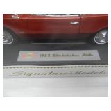 1/18 SCALE DIE-CAST -SIGNATURE MODELS 1963 STUDEBAKER AVANT. NEW IN BOX. GREAT PIECE - SEE PICTURES.