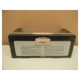 1/18 SCALE DIE-CAST - AMERICAN MUSCLE 1963 CORVETTE STING RAY. NEW IN BOX. GREAT PIECE - SEE PICTURES.