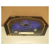 1/18 SCALE DIE-CAST - MAISTO SPECIAL EDITION 2000 CHEVROLET SSR CONCEPT. NEW IN BOX. GREAT PIECE - SEE PICTURES.