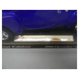 1/18 SCALE DIE-CAST - MAISTO SPECIAL EDITION 2000 CHEVROLET SSR CONCEPT. NEW IN BOX. GREAT PIECE - SEE PICTURES.