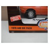 AWESOME! 1/18 SCALE DIE-CAST - AMERICAN MUSCLE COLLECTORS EDITION 1970 440 SIX PACK. NEW IN BOX. GREAT PIECE - SEE PICTURES.