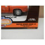 AWESOME! 1/18 SCALE DIE-CAST - AMERICAN MUSCLE COLLECTORS EDITION 1970 440 SIX PACK. NEW IN BOX. GREAT PIECE - SEE PICTURES.