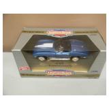 MUST HAVE! 1/18 SCALE DIE-CAST - AMERICAN MUSCLE LIMITED EDITION 1/2,500 30TH ANNIVERSARY 1967 L-89 427 CORVETTE. NEW IN BOX. GREAT PIECE - SEE PICTURES.
