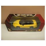 COOL! 1/18 SCALE DIE-CAST - ROAD SIGNATURE 2002 PONTIAC FIREBIRD TRANS AM. NEW IN BOX. GREAT PIECE - SEE PICTURES.
