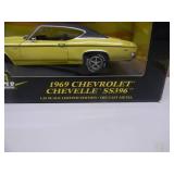 1/18 SCALE DIE-CAST - AMERICAN MUSCLE 10 YEARS 1969 CHEVROLET CHEVELLE SS396. NEW IN BOX. GREAT PIECE - SEE PICTURES.