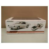 AWESOME! 1/18 SCALE DIE-CAST - GREENLIGHT 1981 CHEVROLET CAMARO Z28. NEW IN BOX. GREAT PIECE - SEE PICTURES.
