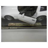 1/18 SCALE DIE-CAST - MAISTO SPECIAL EDITION CHEVROLET CORVETTE ZR1 - NEW IN BOX! - GREAT PIECE! - SEE PICTURES!