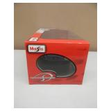 1/18 SCALE DIE-CAST - MAISTO SPECIAL EDITION 2005 CHEVROLET CORVETTE COUPE - NEW IN BOX! - GREAT PIECE! - SEE PICTURES!