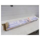 8 - T12 Fluorescent Light Bulbs