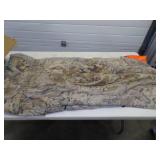 2X Large Regular Insulated Camo / Blaze Bibs