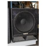 Yamaha SW118IVS 18" Pro Audio Unpowered Subwoofer