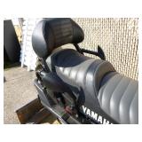 2000 Yamaha Venture Snowmobile
