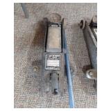 2 Hydraulic Floor Jacks
