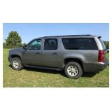 2009 Chevy Suburban LS 1500 4x4