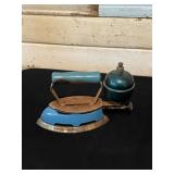 Vintage Gas Iron, great original vintage blue color