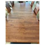 Beautiful Dining Room Table by Shermag