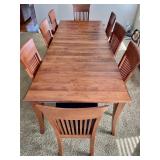 Beautiful Dining Room Table by Shermag