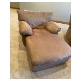 Upholstered Chaise Lounger