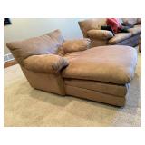 Upholstered Chaise Lounger