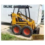 Case 1816 Uni-Loader w/ forks and quick tach bucket