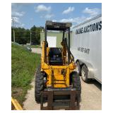 Case 1816 Uni-Loader w/ forks and quick tach bucket