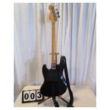 Electric Bass Guitar "Jazzy"