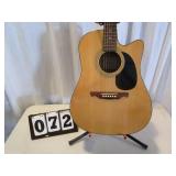 Alvrez Electric Guitar w/case