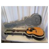 Alvrez Electric Guitar w/case