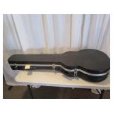 Alvrez Electric Guitar w/case