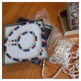 Large lot containing several Freshw...