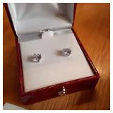 Lot containing earrings. One box is...