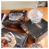 Temp-tations stoneware pie pan alon...