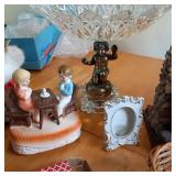 Home decor lot with a Log cabin sha...