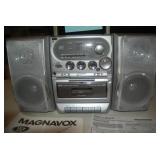 Magnavox DVD/CD player with video c...