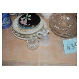 Collection of Holiday crafts, Colle...