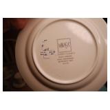 (4) Tea Cups, (4) Saucers, (4) Dinn...