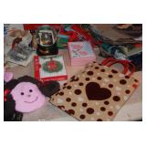 Gigantic Lot of Holiday, Crafting I...