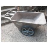 Rubbermaid Cart...