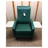 MSRP $3500 WINCO Extra-Wide Clinical Care Recliner Resident Patient Recovery Geri Chair - WOW HEAT & MASSAGE! Dual Swingaway Arms (Easy Wheelchair Access For Patients) 500lb Capacity Flip Up Trays