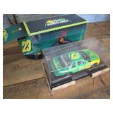 John Deere diecast 1/18 stock car #...