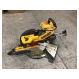 Dewalt FLEXVOLT 120-Volt MAX Cordless Brushless 12 in. Miter Saw with AC Adapter missing parts see pictures