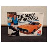 1997 AMT/ERTL Dukes Of Hazzard GENERAL LEE Dodge Charger Model Kit