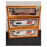 9 New Tyco HO Scale Train Cars