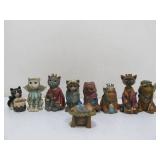 Nativity Set w/Cats