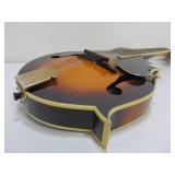 Very Nice KENTUCKY Mandolin Model KM-620 w/Case